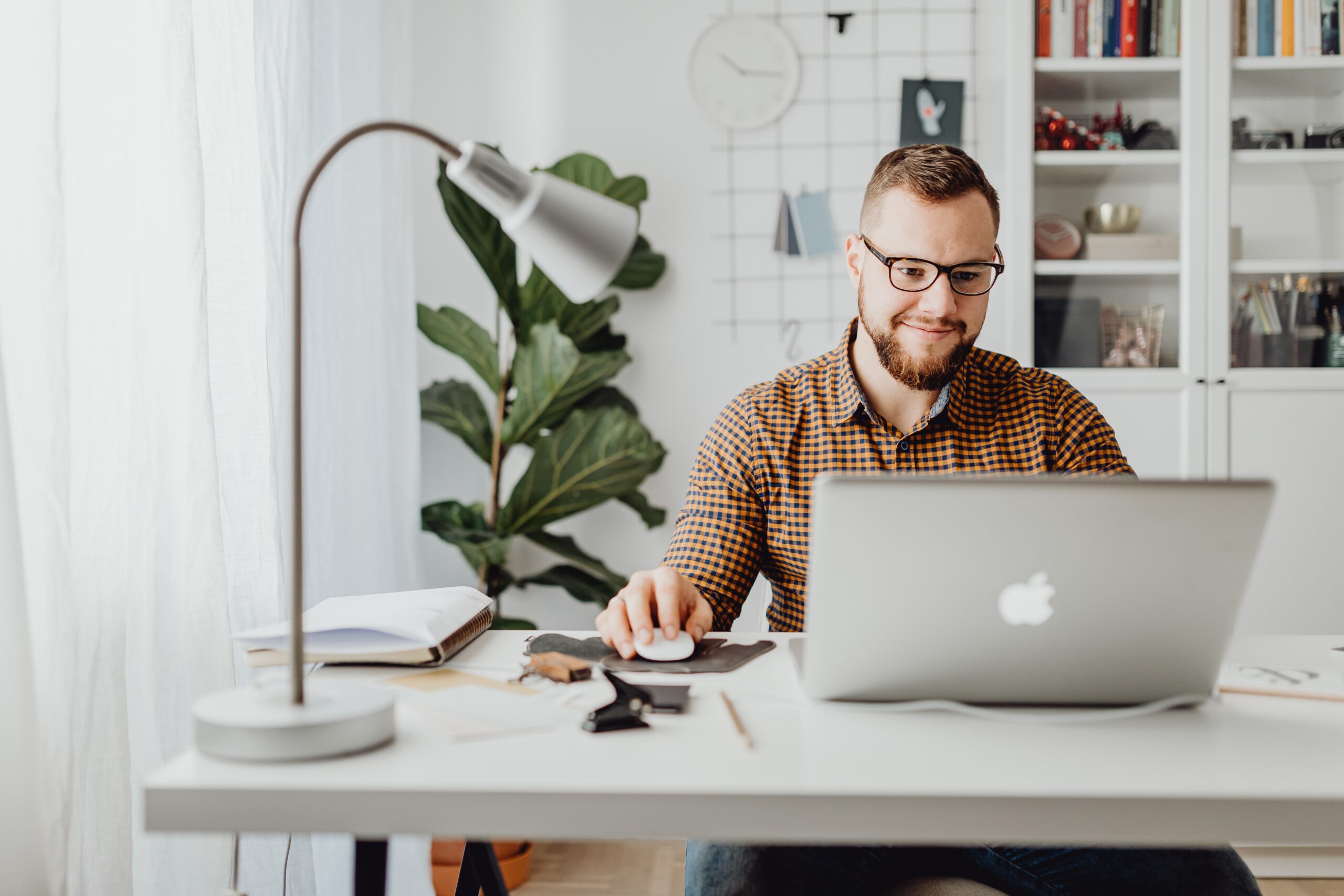 Fintech developer builds payments tools on his laptop